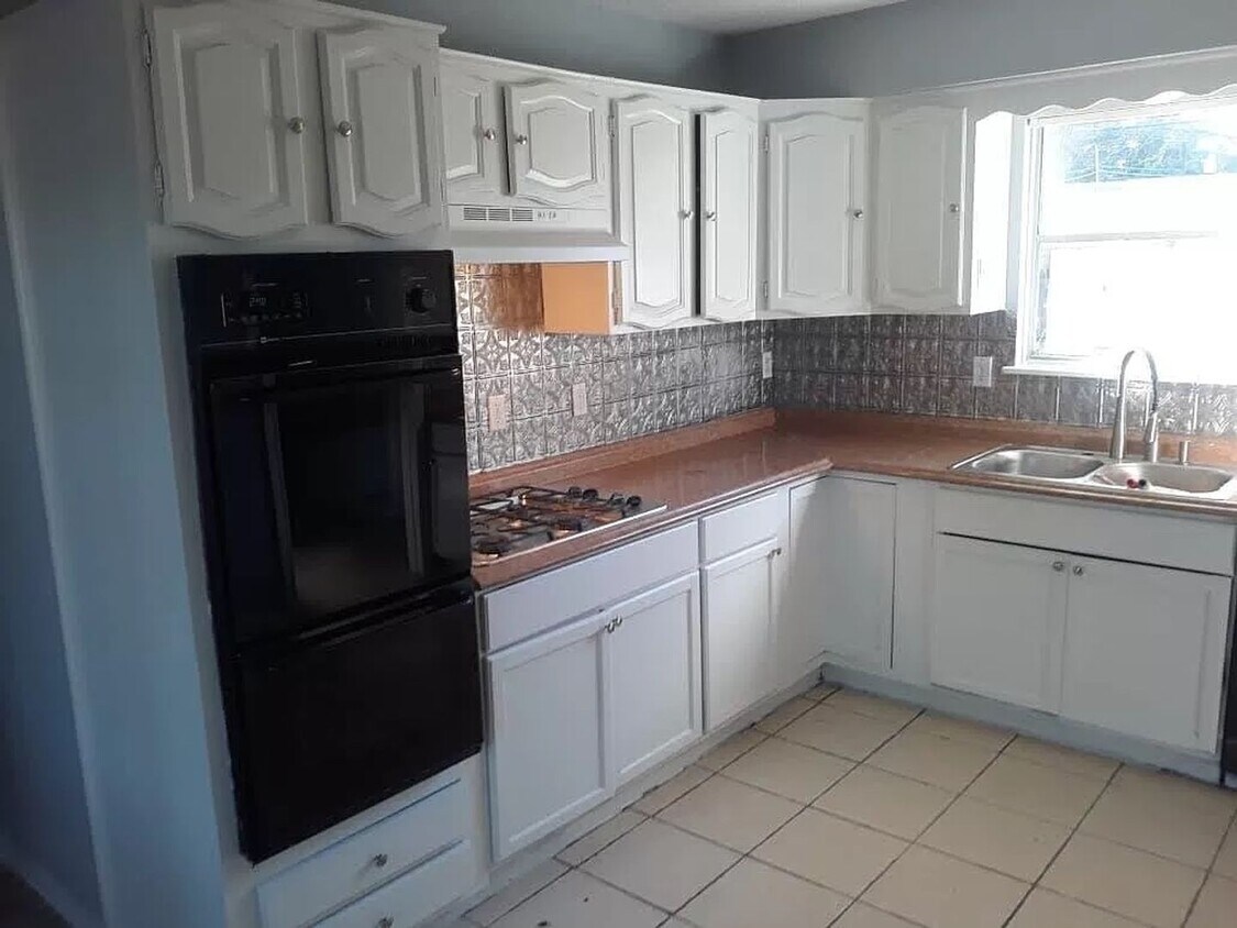 Foto del edificio - 11235 Lemond Dr