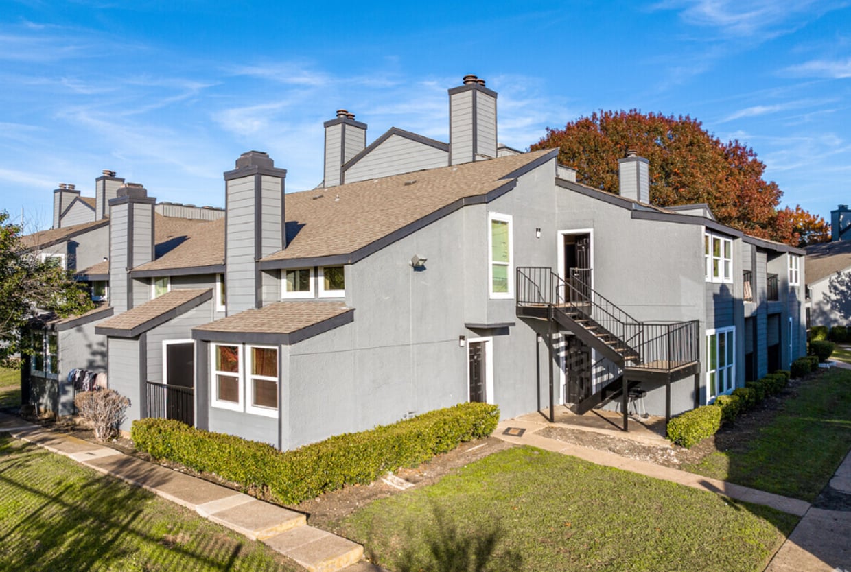 Spacious Loft in Gated Community! - Spacious Loft in Gated Community!