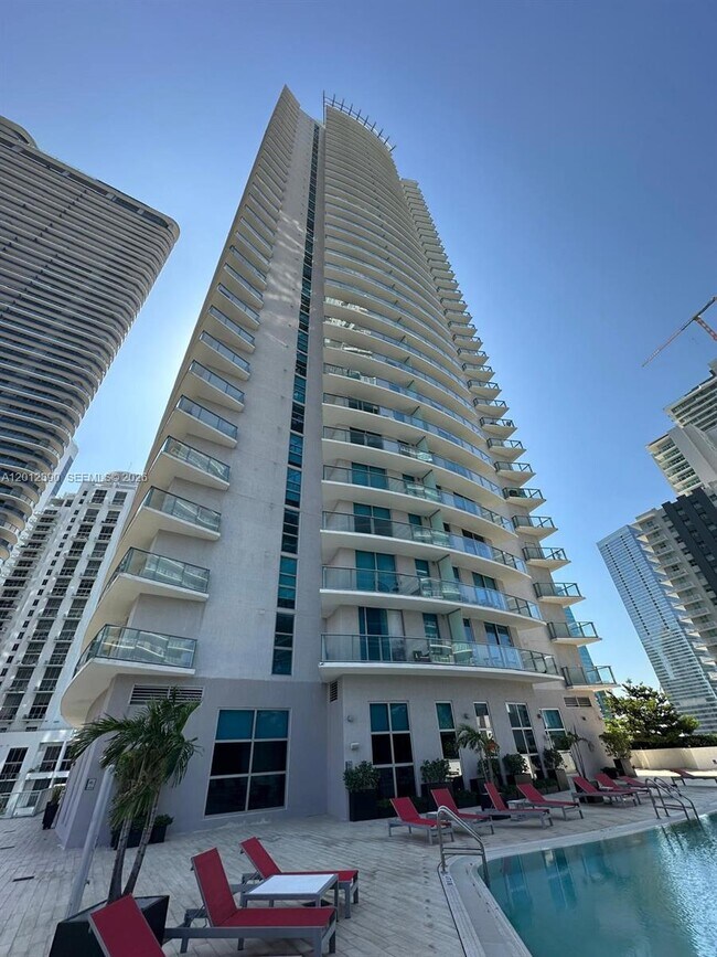 Building Photo - 1100 S Miami Ave