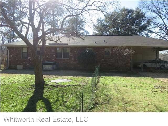 Building Photo - 3 br, 2 bath House - 204 32nd Place East