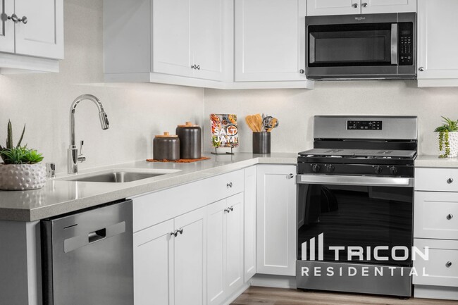 Foto del edificio - 24646 Amor Ct