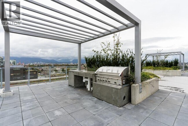 Photo du bâtiment - 180 E 2nd Ave