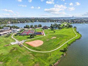 Building Photo - 17 Antilles Ln