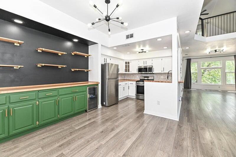 Foto del edificio - 118 W Reservoir Ave