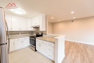 Building Photo - 1823 El Parque Ct