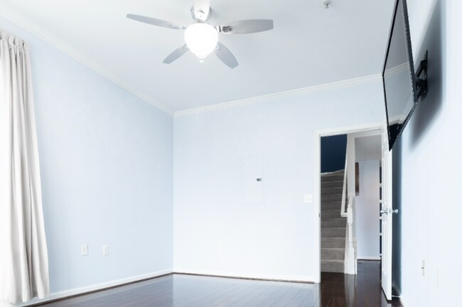 Foto del edificio - 11351 Aristotle Dr