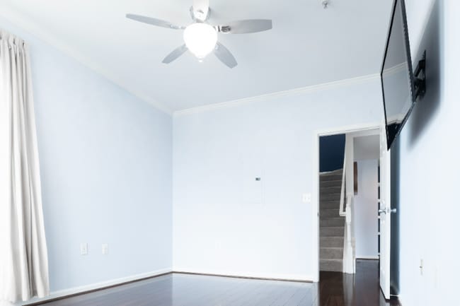 Building Photo - 11351 Aristotle Dr