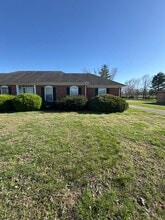 Building Photo - 128 Cherokee Dock Rd