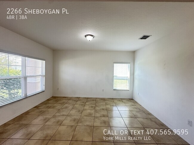 Foto del edificio - 2266 Sheboygan Pl