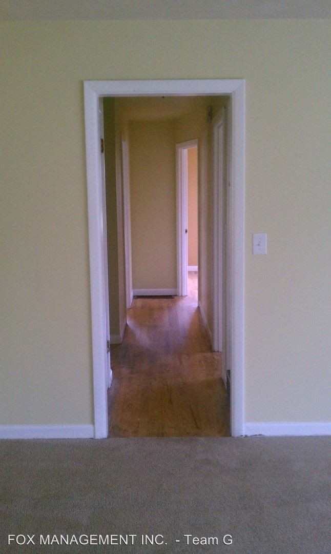 Foto del edificio - 3 br, 1 bath House - 19485 NW Walker Road