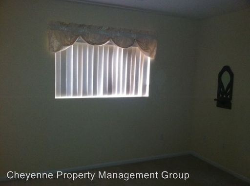 Foto del edificio - 5824 Stonewood Dr