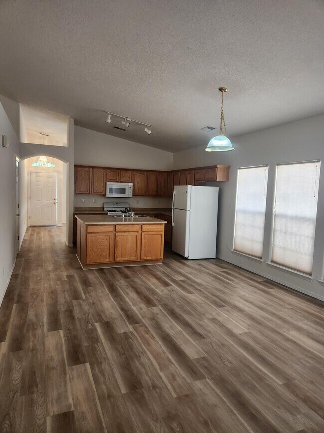 Foto del edificio - 1604 Gale Ct NW