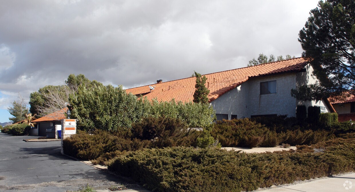 Building Photo - 16780 Green Tree Blvd