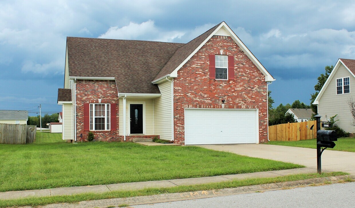 Primary Photo - 1566 Autumn Dr. Clarksville, TN 37042