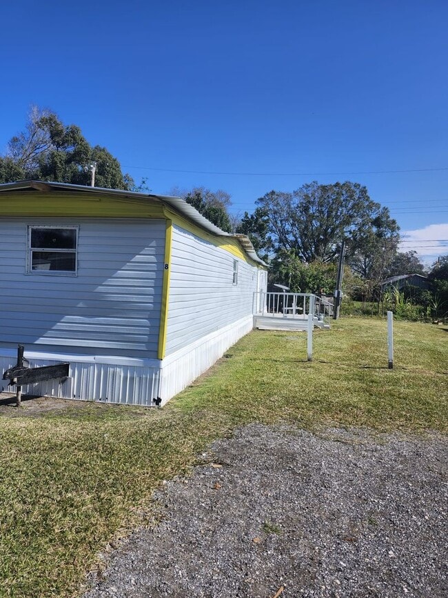 Building Photo - 1707 Reynolds Rd