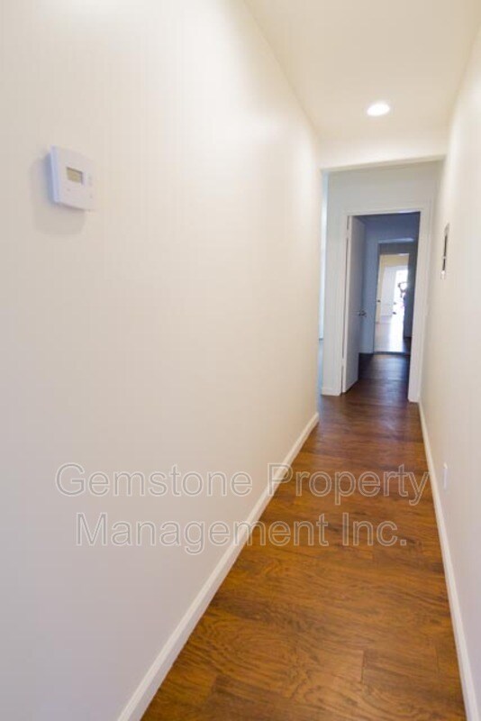 Foto del edificio - 6203 Mesita Dr