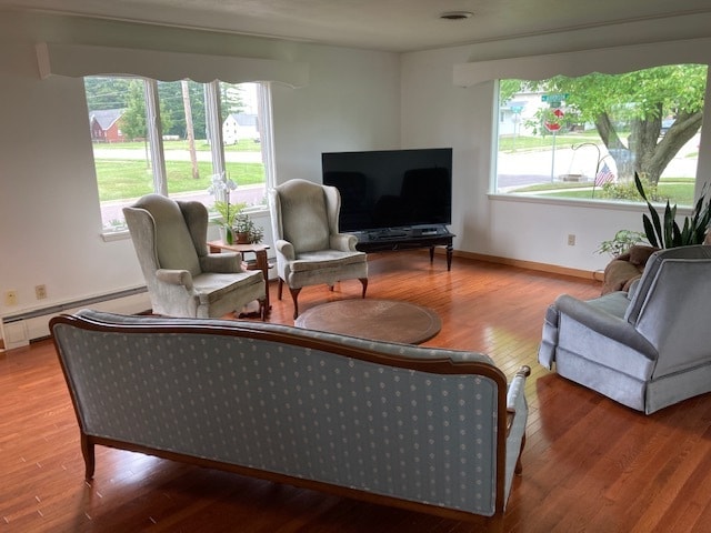 Building Photo - 108 S Maple Ave