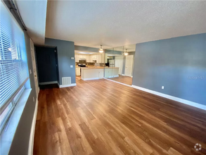 Building Photo - 126 Windtree Ln
