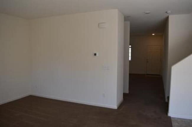 Building Photo - 4230 Freemark Ave