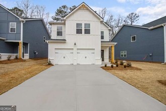 Building Photo - 197 Weldon Rd