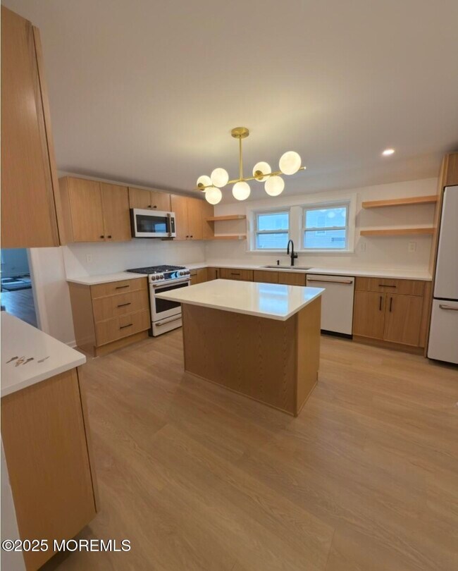 Foto del edificio - 139 Brighton Ave