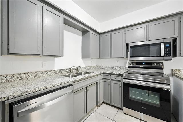 Foto del edificio - 124 Vandenburg Dr