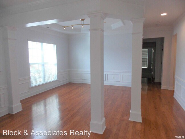 Foto del edificio - 3 br, 2 bath House - 504 Corrigan Way