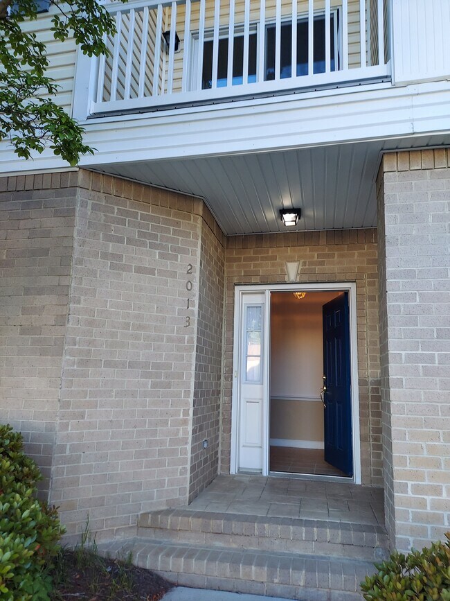 Foto del edificio - 2013 Baltic Ave