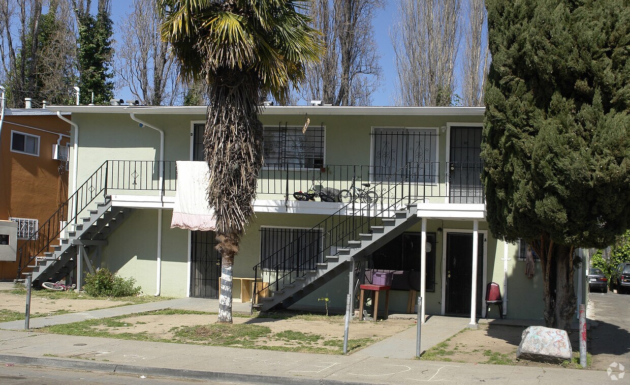 145 Catron Dr, Oakland, CA 94603 Apartments in Oakland, CA