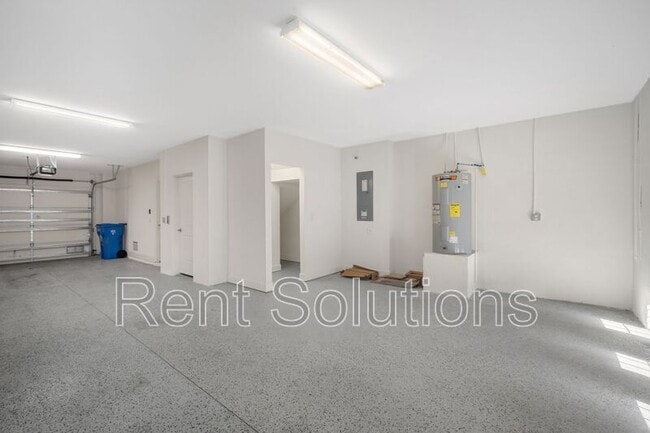 Foto del edificio - 4055 Rocky Shores Dr