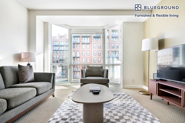 Building Photo - 425 8th St NW