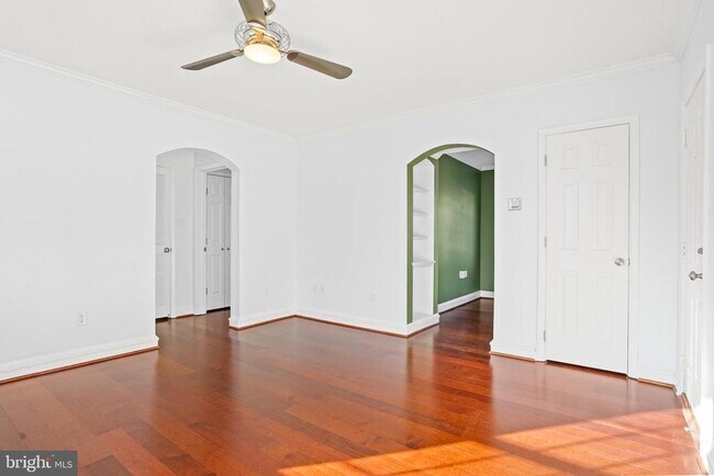 Foto del edificio - 1810 W Abingdon Dr