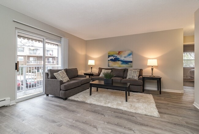 Foto del edificio - Edgewood Apartments