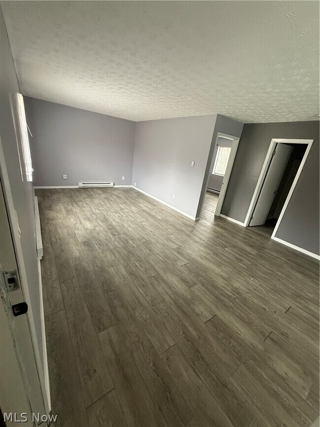 Foto del edificio - 662 Sumner St