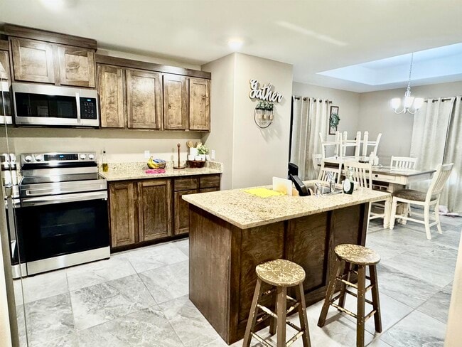 Building Photo - 3011 Bluebell Ct