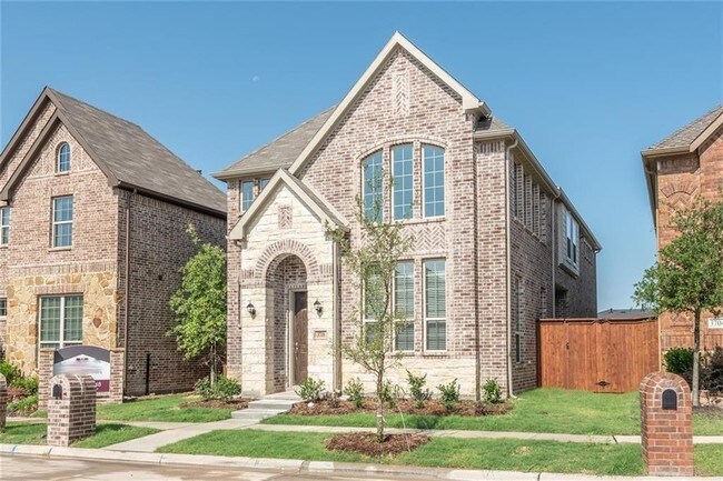Building Photo - 3708 Cliffstone Way