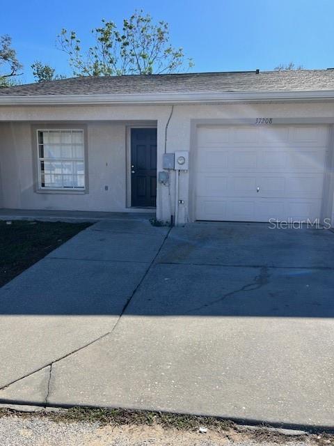 Building Photo - 37208 Grassy Hill Ln