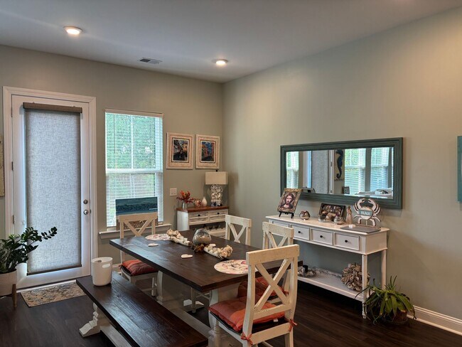 Building Photo - Spacious 4BR Townhome in Mount Pleasant | 2-Car Garage | Built 2020 | 2200 Sq Ft