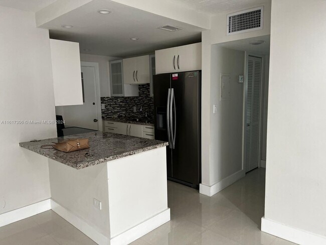 Foto del edificio - 7250 SW 94th Pl