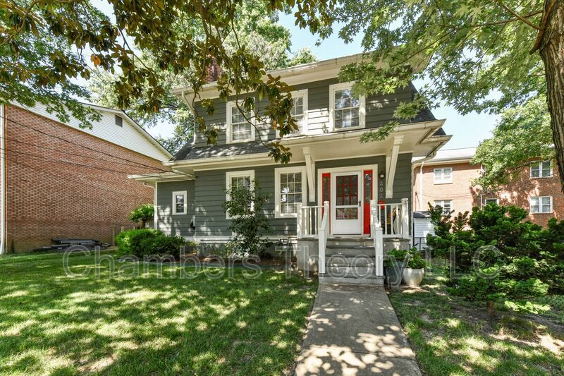 Primary Photo - 802 N Daniel St