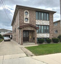 Building Photo - 5347 W 53rd Pl