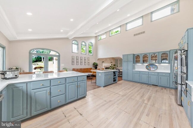 Foto del edificio - 10011 Baltimore National Pike