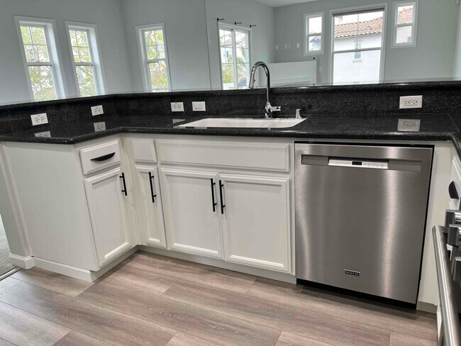 Building Photo - 4339 Clarinbridge Cir
