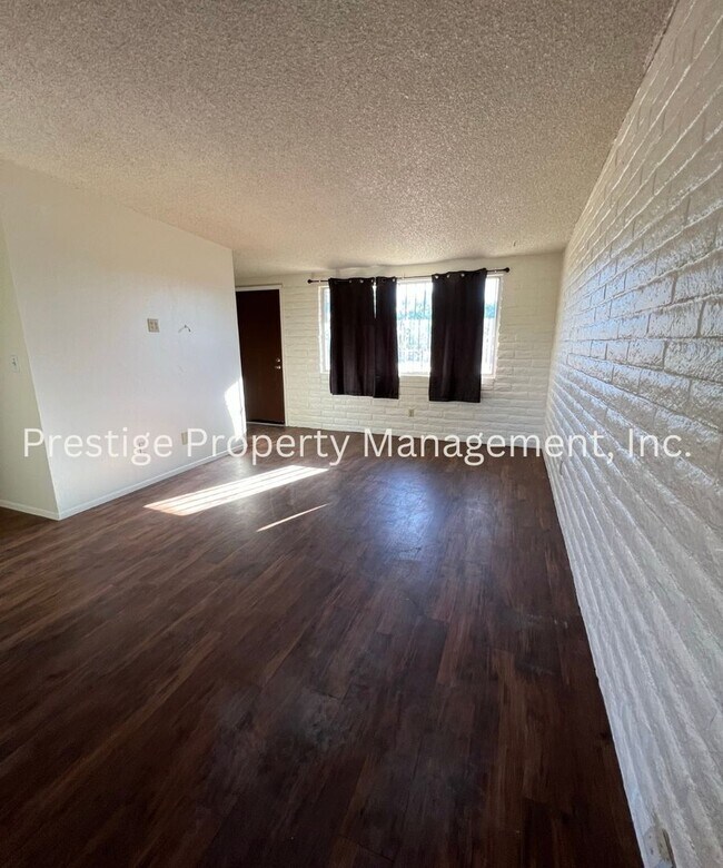 Foto del edificio - 4bd/2ba Southeast home with HUGE Backyard