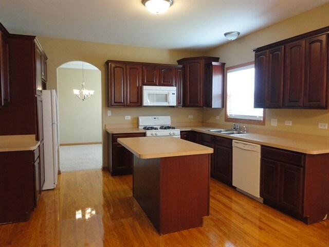 Building Photo - 510 White Owl Ln