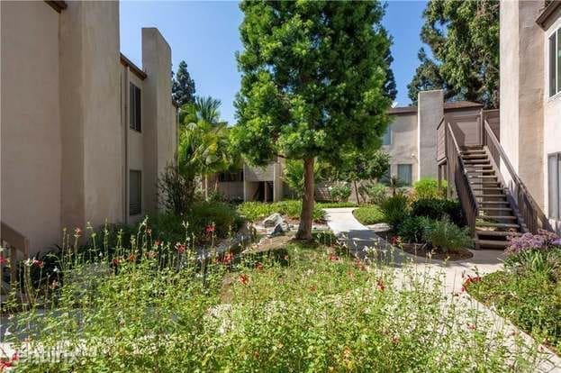 Building Photo - 1310 Cabrillo Park Dr