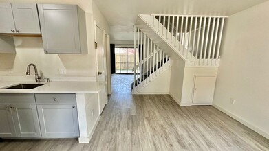 Building Photo - 3423 Madison Ave