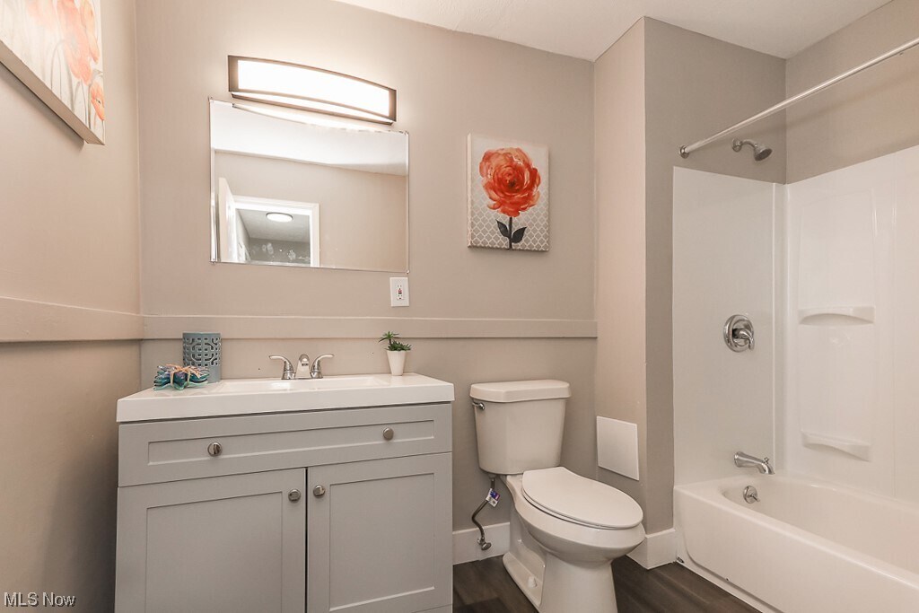 Foto del edificio - 7344 Hough Ave