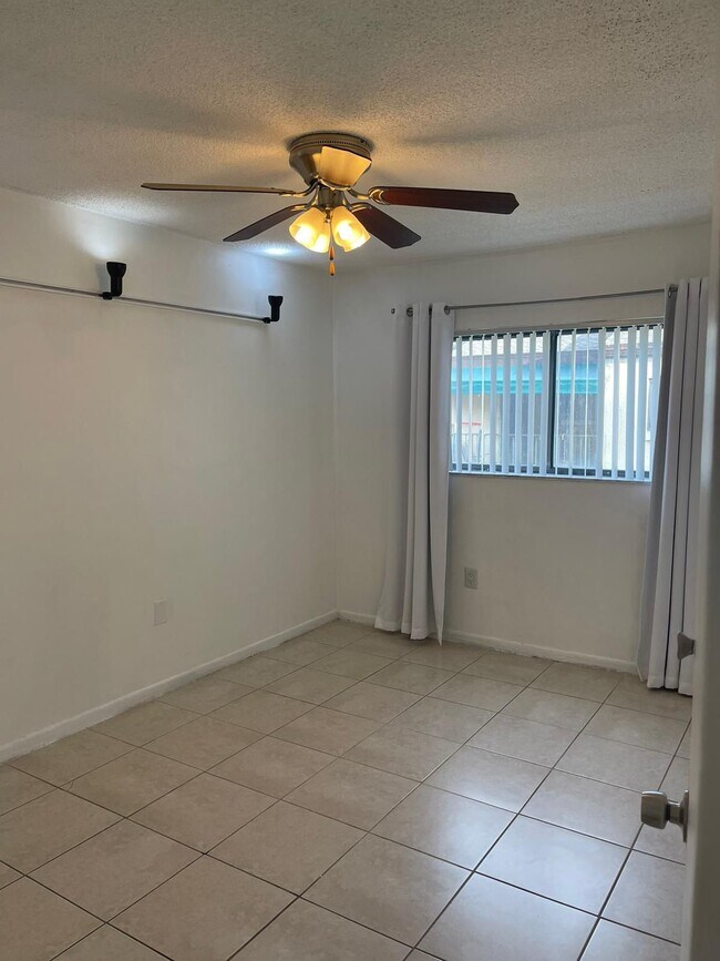 Foto del edificio - 15039 SW 71st Ln