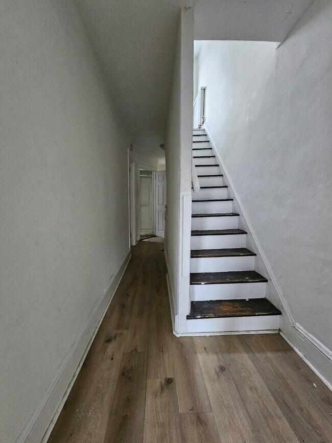 Foto del edificio - 751 Haws Ave